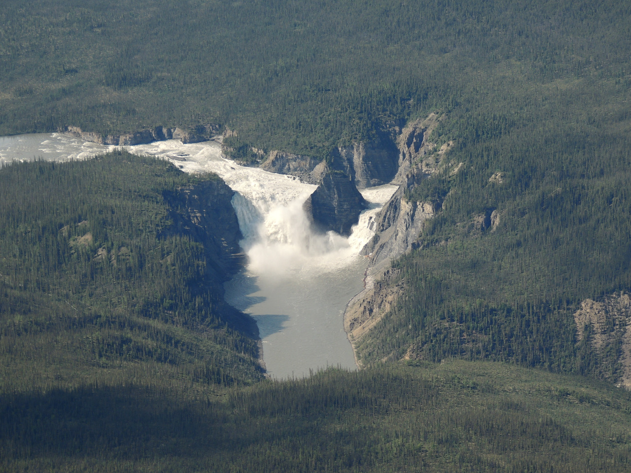 Nahanni 7.jpeg