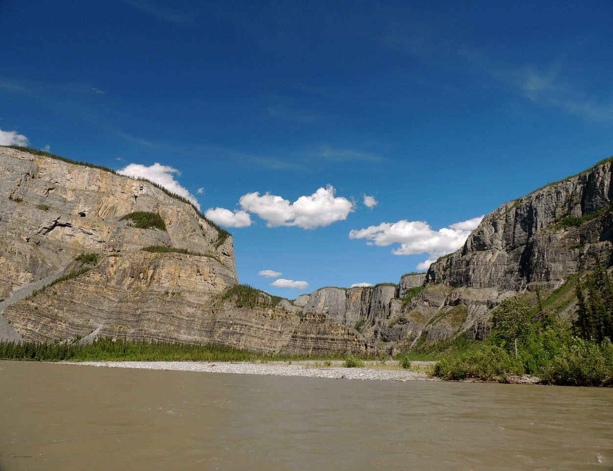 Nahanni 10.jpeg