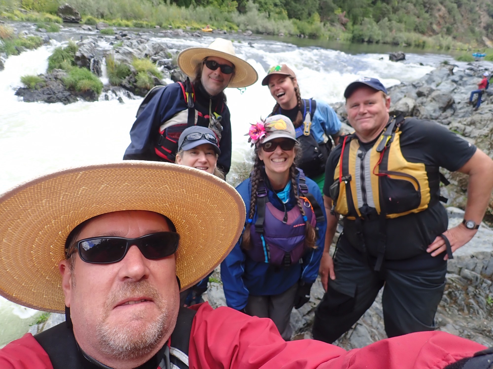 Trip Report Rogue River Sept 2019 Group.jpg